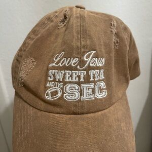 SEC hat